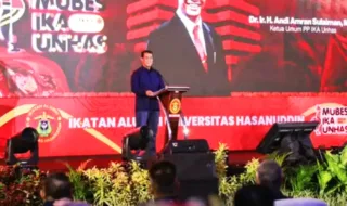 Bupati Barru Hadiri Opening Ceremony Mubes IKA Unhas, Dipuji Mentan sebagai Kepala Daerah Aktif Jemput Program Pusat