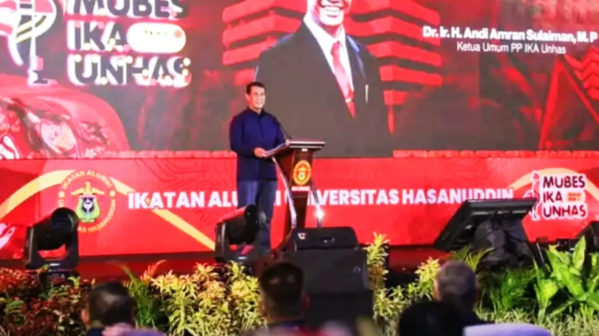 Bupati Barru Hadiri Opening Ceremony Mubes IKA Unhas, Dipuji Mentan sebagai Kepala Daerah Aktif Jemput Program Pusat