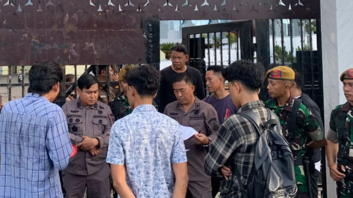 Forum Pemuda dan Mahasiswa Hukum Demo Kejati Sulsel, Temukan Fakta Janggal Ini!