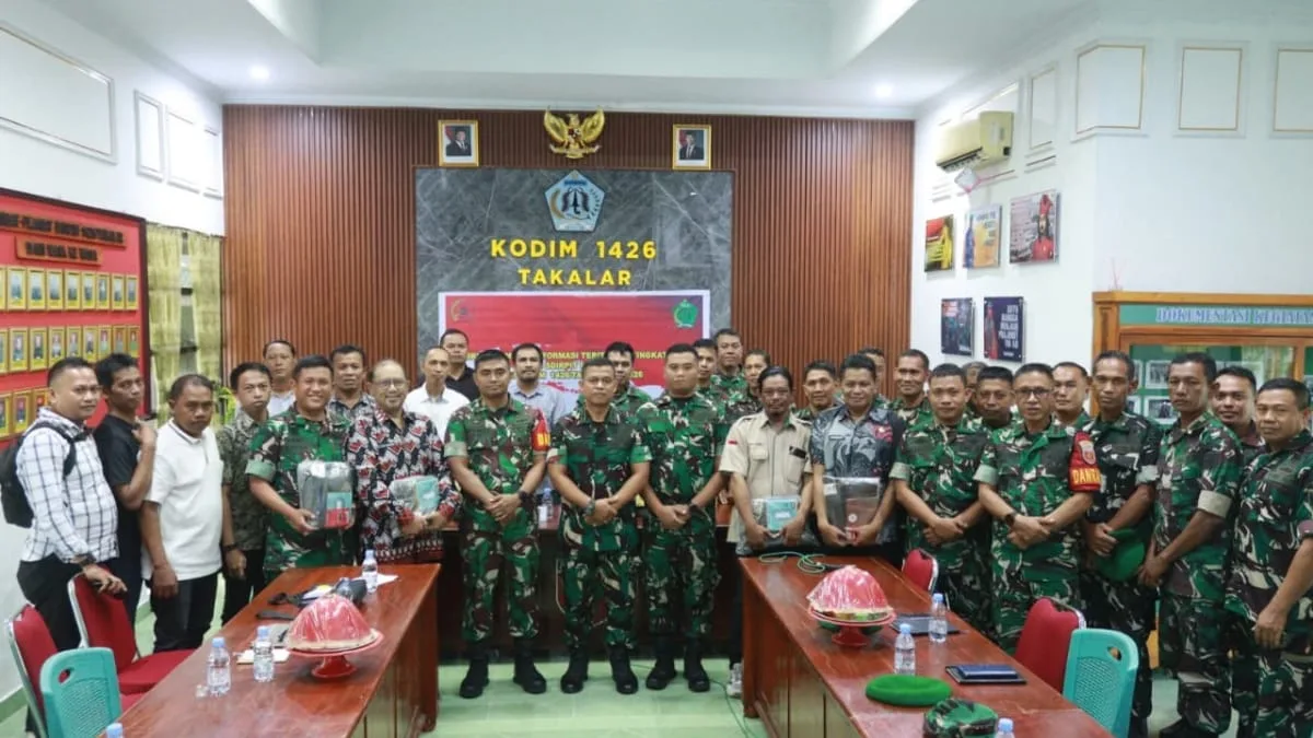 Sinergi, Kodim 1426/Takalar Terima Pembinaan Media dari Tim SDIRPIT Pusterad 2 Pembinaan Media Informasi Teritorial di Kodim 1426 Takalar