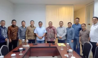 Rencana PLTS Terbesar di Indonesia Dibahas di Takalar